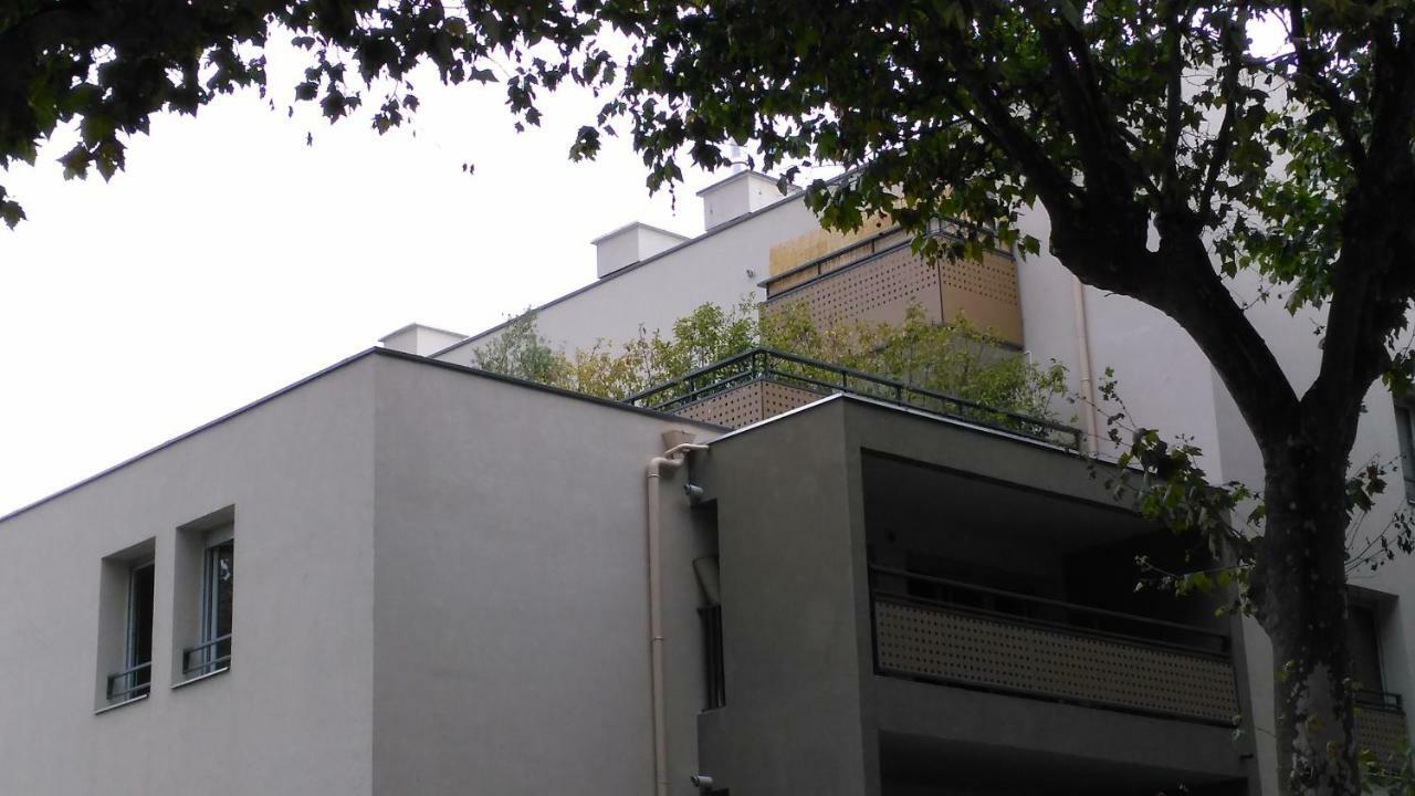 Appartement F3 avec Parking privée Saint-Priest  Exteriör bild