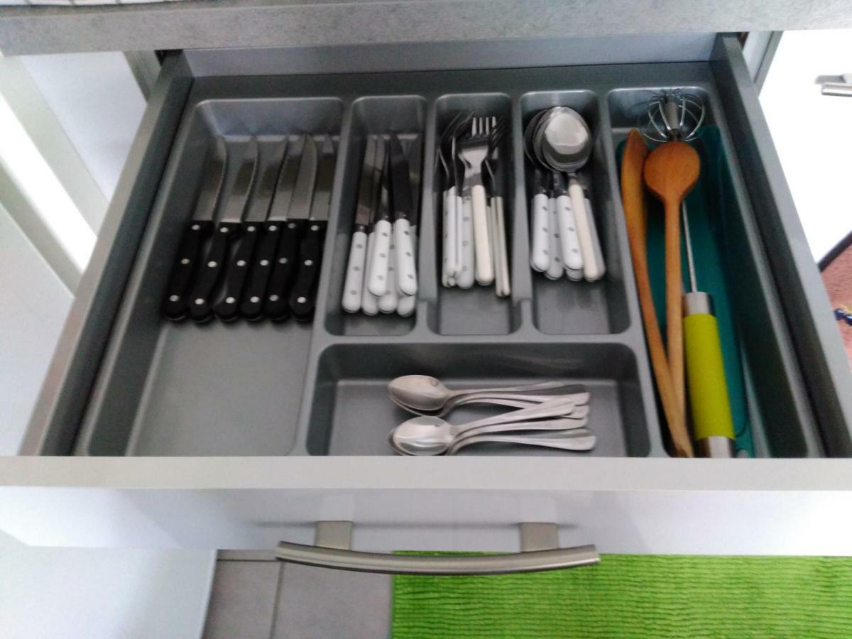 Appartement F3 avec Parking privée Saint-Priest  Exteriör bild